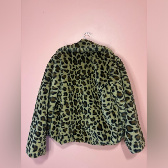 Y2K Style Fuzzy Leopard Print Coat - Picture 3 of 3